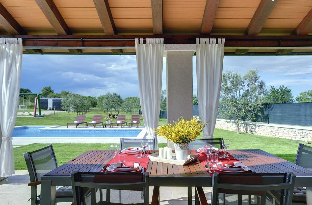 Villa Zara Marcana Exterior photo